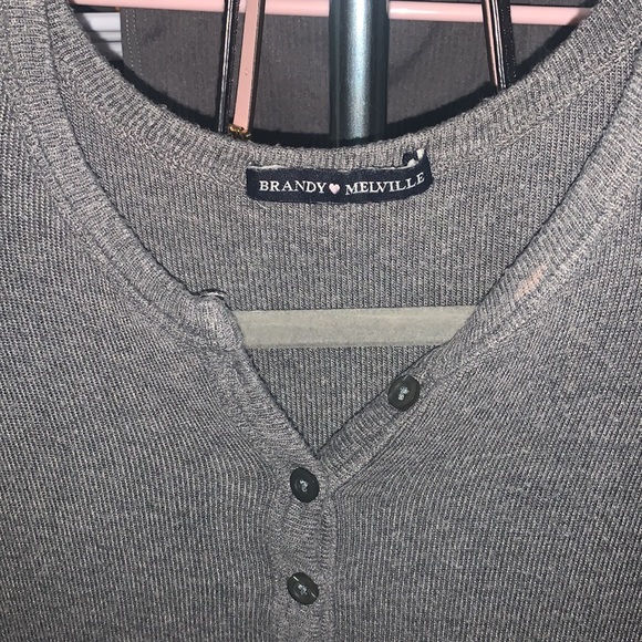 BRANDY MELVILLE long sleeve - Picture 3 of 3